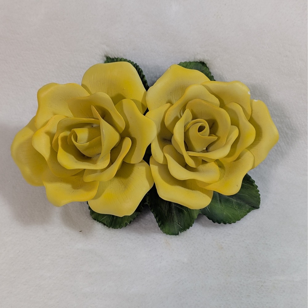 Double Yellow Roses Porcelain Andrea Sadek Figurine 2000 Collectible Home Texas